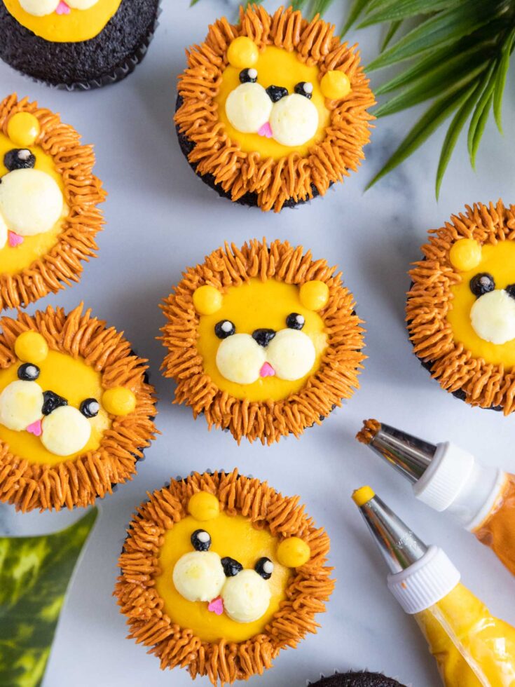 image of cute lion cupcakes that have been decorated with buttercream frosting