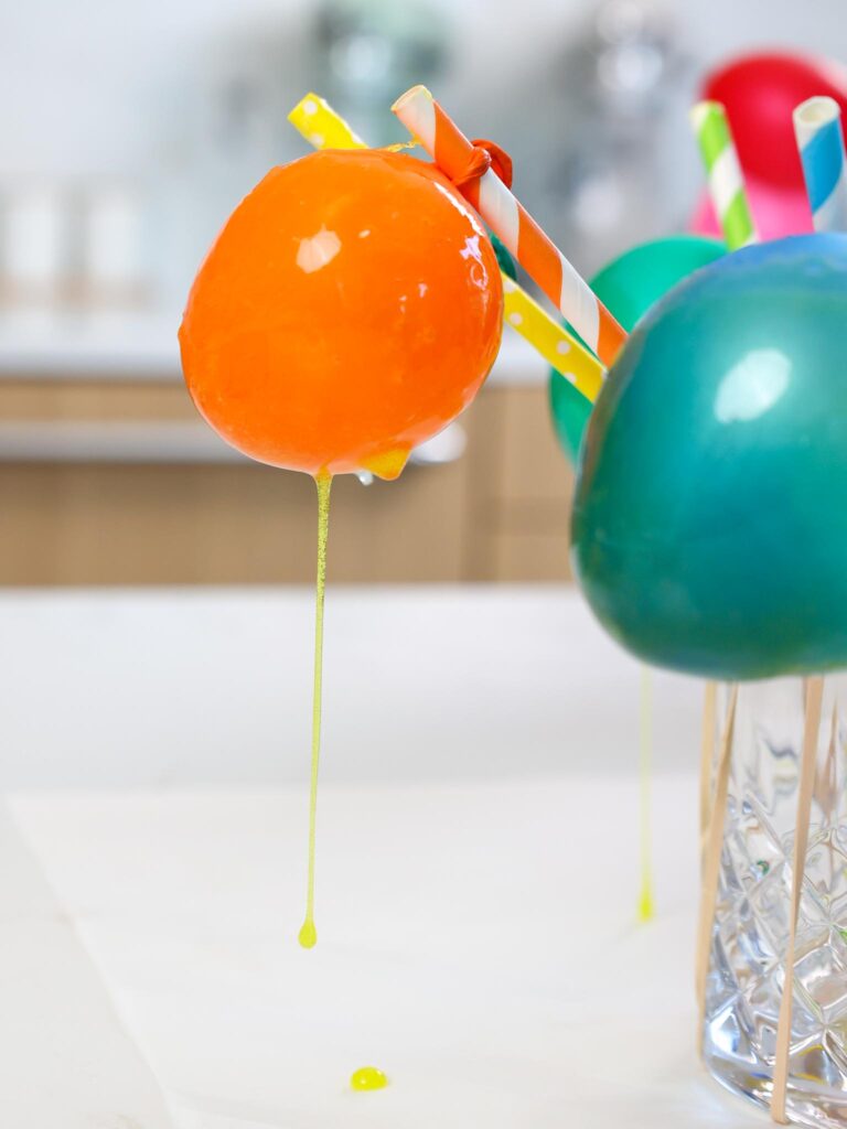 image of a gelatin bubble that didn't have the excess shaken off so it dripped as it dried