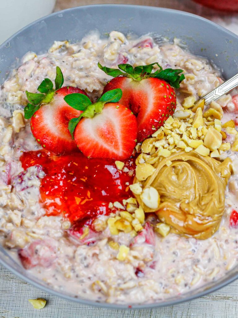 image of toppings added to peanut butter and jelly overnight oats