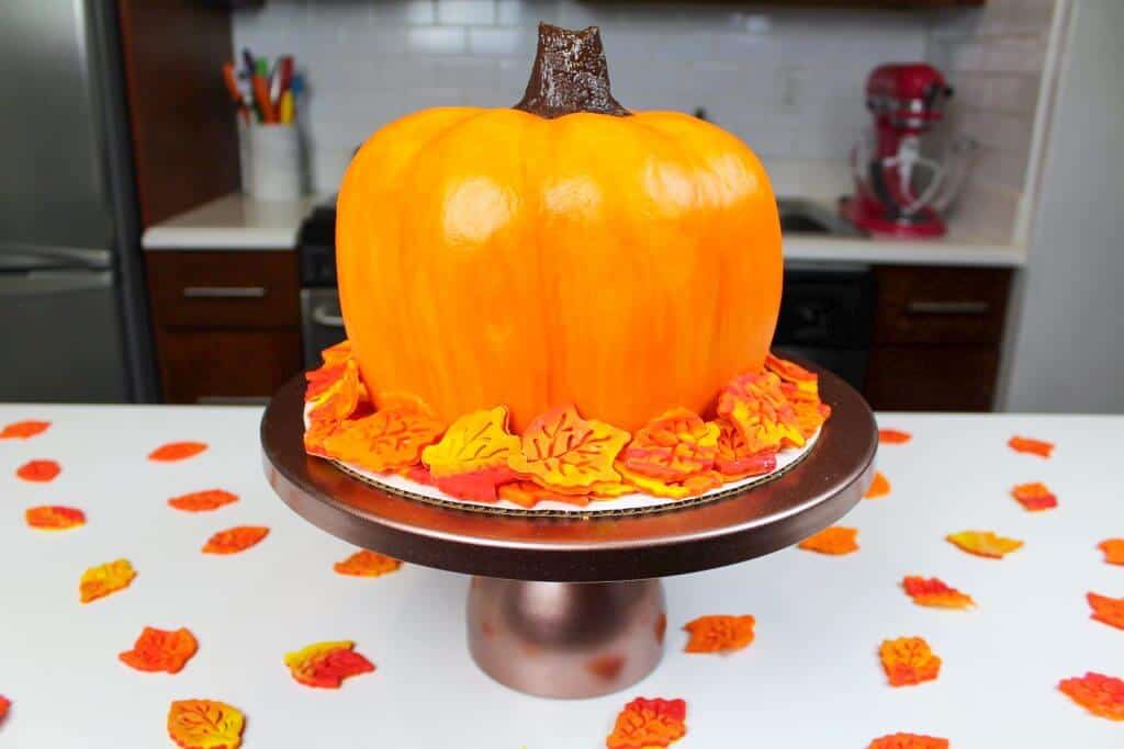 image of finished pumpkin cake made with buttercream