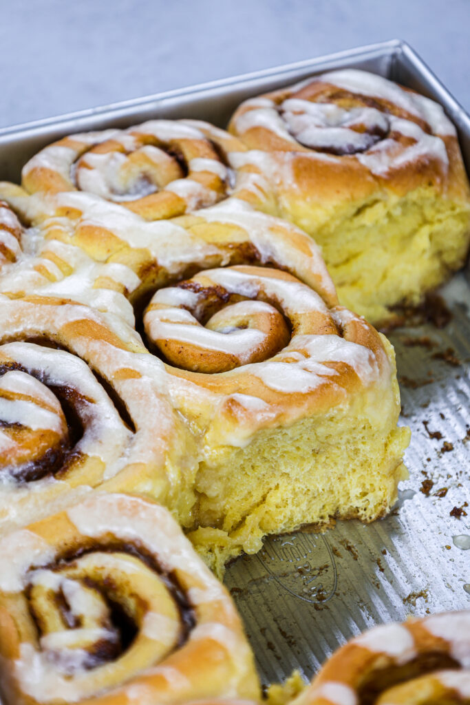 image of pumpkin pie cinnamon rolls