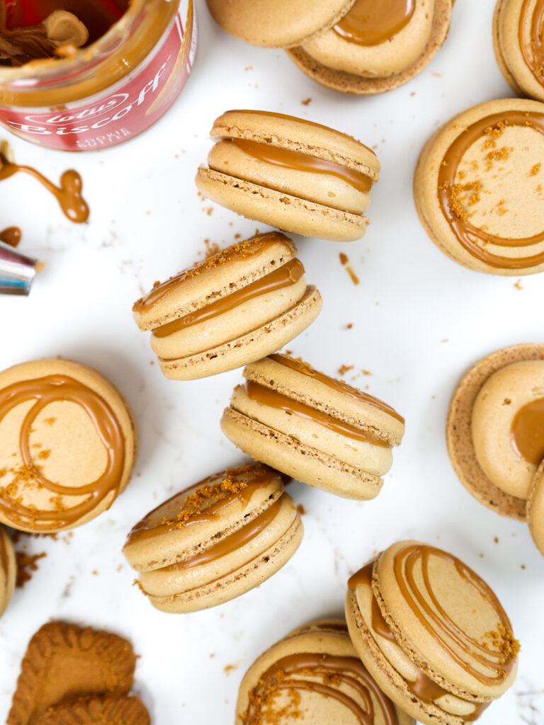 image of biscoff macarons that have been filled with biscoff buttercream and cookie butter