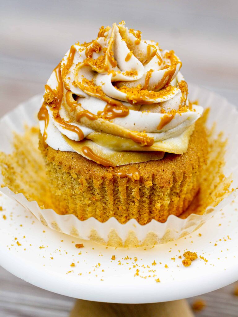 image of a biscoff cupcake make with cookie butter frosting and brown sugar cinnamon cupcakes