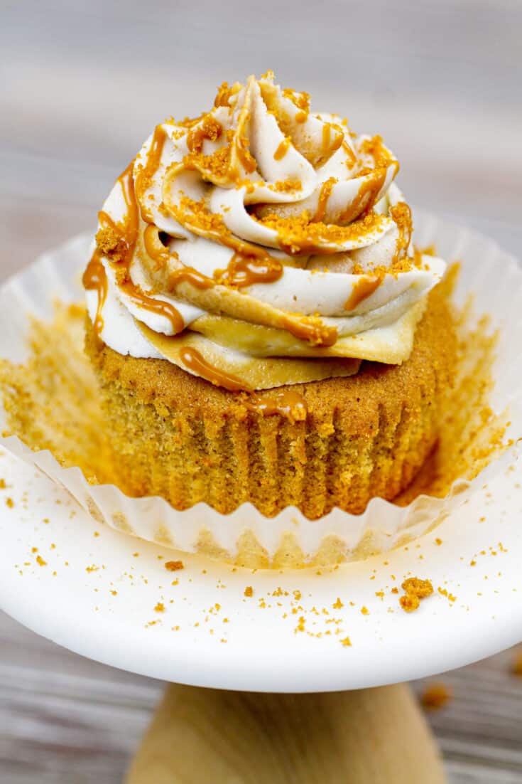 image of a biscoff cupcake make with cookie butter frosting and brown sugar cinnamon cupcakes